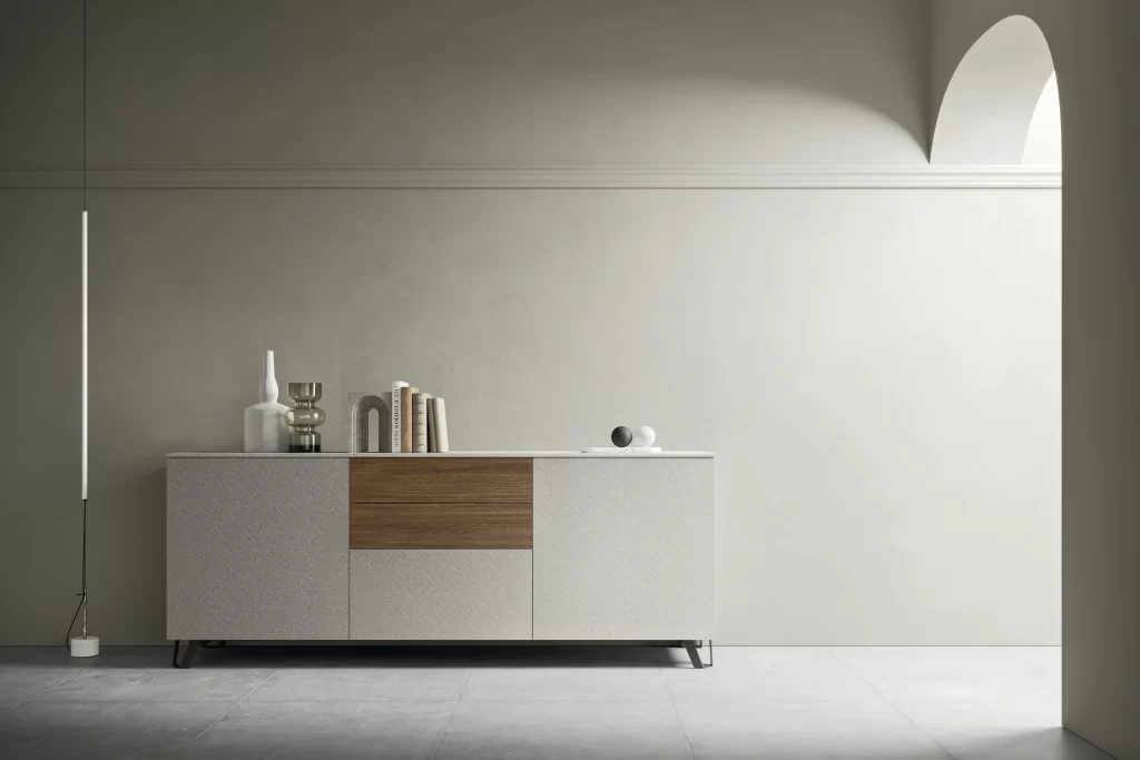 Madia con ante e cassetti finitura legno e laccato bianco